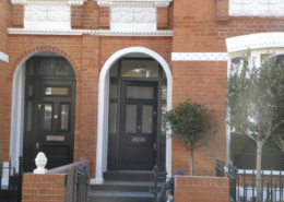 the-front-entrance-door-installed-in-london